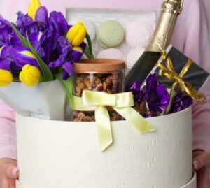 gift ideas with wine lovers and stewarthilluk